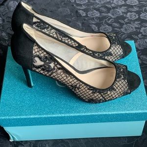 Betsey Johnson black heels